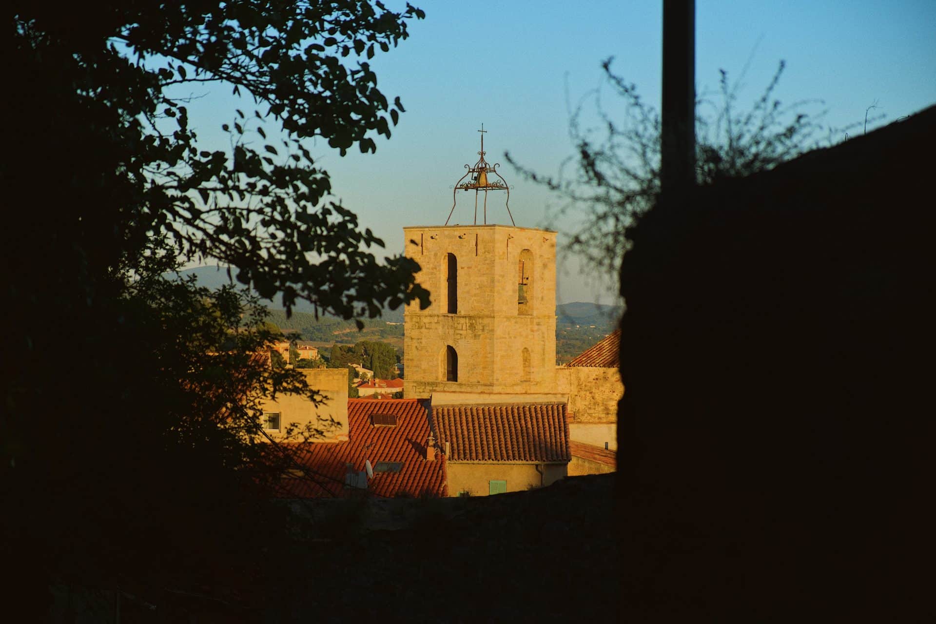 vue sur leglise de hyeres